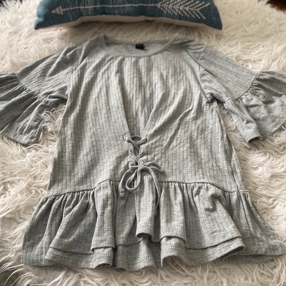 3 grey girls tops